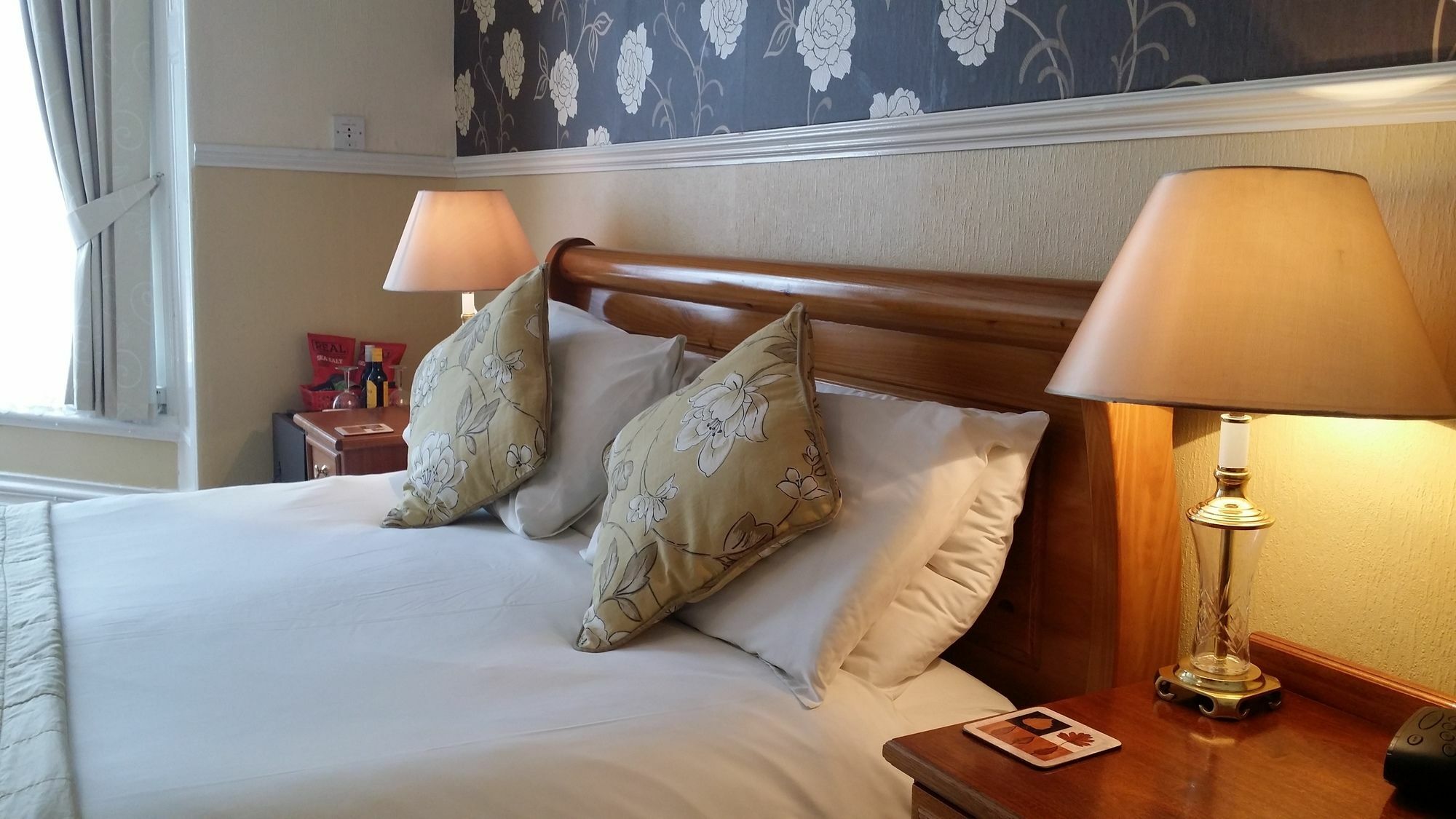 The Earlsdale Bed And Breakfast Ilfracombe Ngoại thất bức ảnh